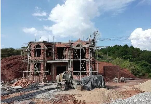 別墅設計圖，地基花了幾十萬，建好后讓大家羨慕不已！