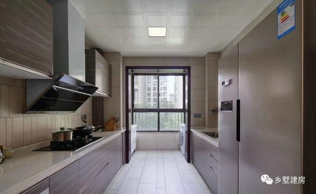 一般人我不告訴他，三層經典農村別墅設計圖，性價比最高的一款