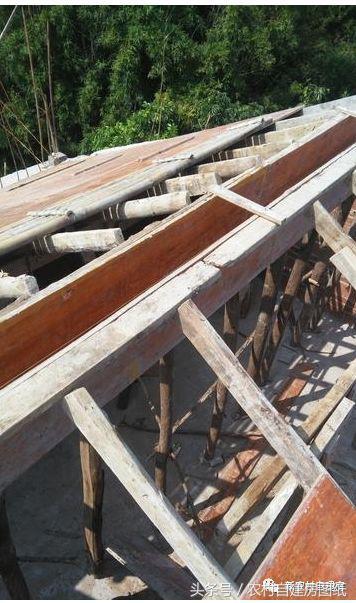 農村二層別墅自建房，簡單實用，只要10萬就能建成，很適合農村自建！