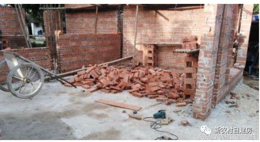 農村二層別墅自建房，簡單實用，只要10萬就能建成，很適合農村自建！