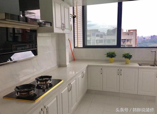 118平米三室兩廳中大戶型新房花20萬裝修，全屋效果漂亮極了，這才是標準的精裝修嘛。