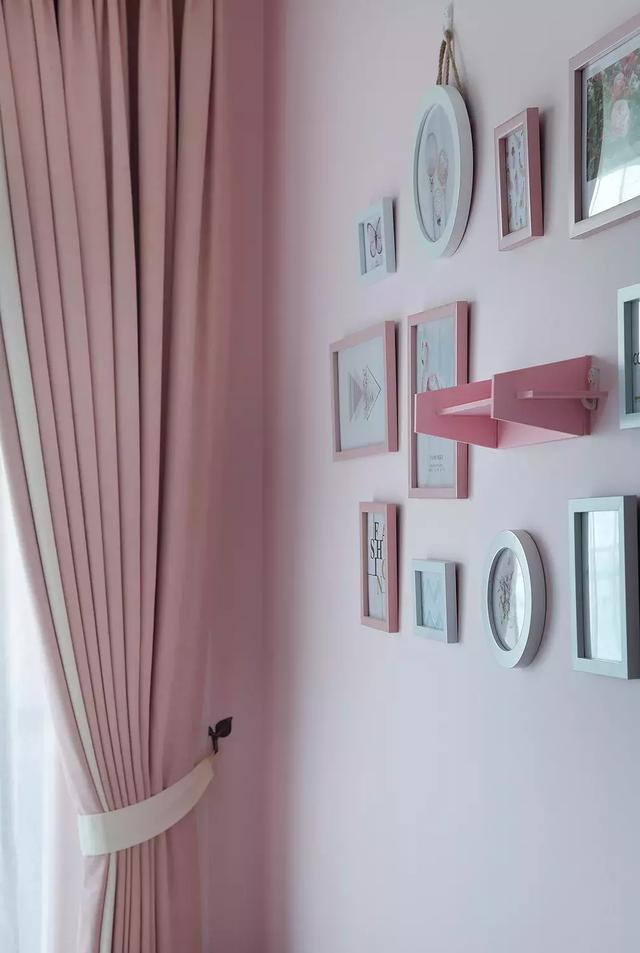 117平現代簡約風格裝修案例，簡單大方，尤其是臥室粉色調的裝修，看著就美醉了！