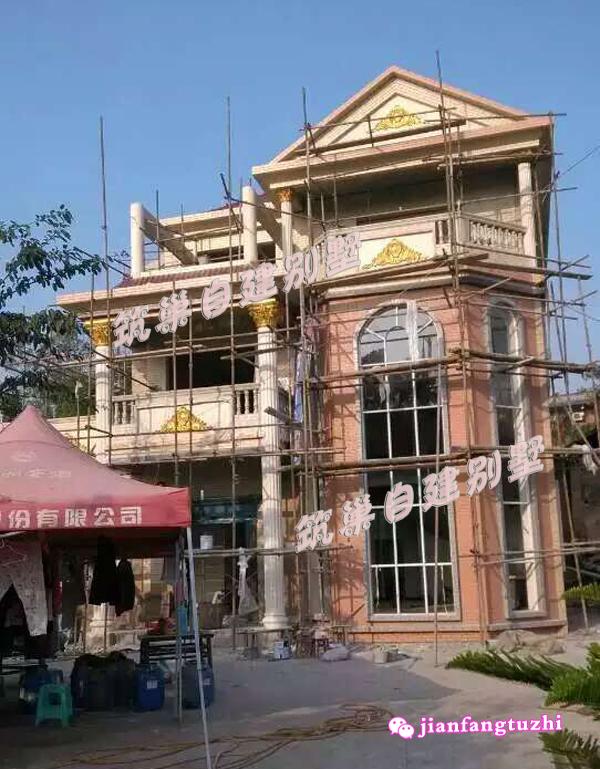 13x15米鄉(xiāng)村三層復(fù)式別墅設(shè)計圖，供您參考