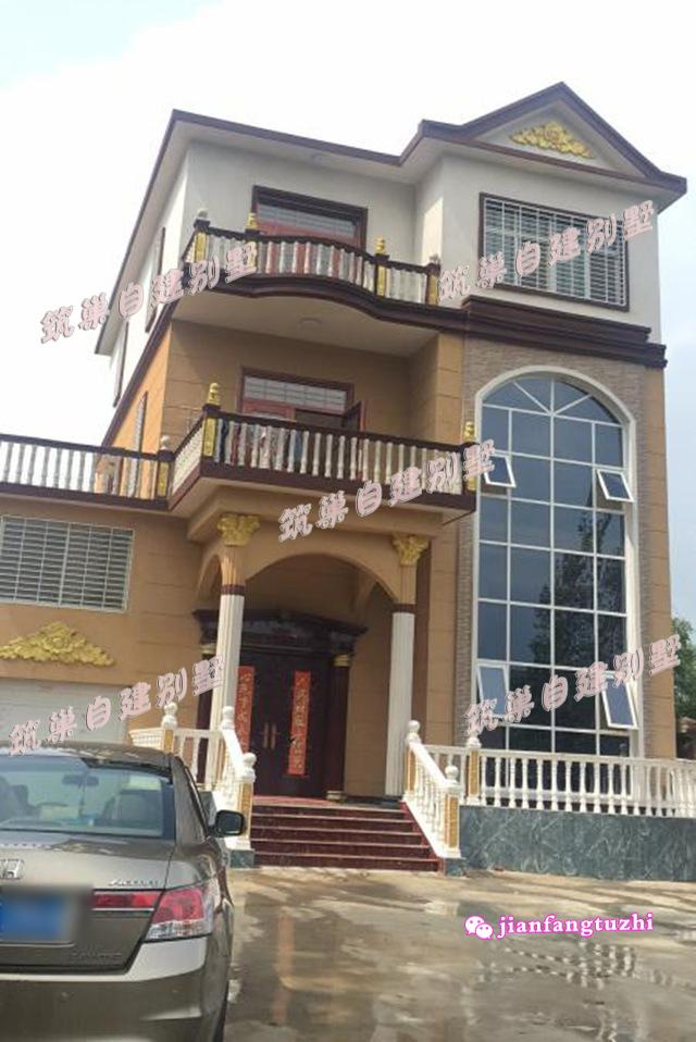 三層別墅設計圖建成效果對比，挑選適合的圖紙是房屋完美建造的基礎