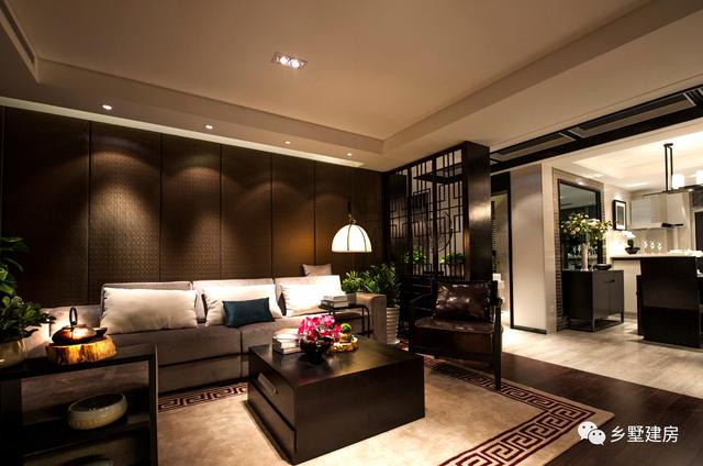 這款農村別墅設計圖，一屋兩戶，兩兄弟可以一起住