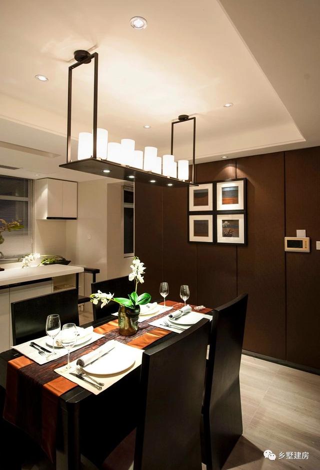 這款農村別墅設計圖，一屋兩戶，兩兄弟可以一起住