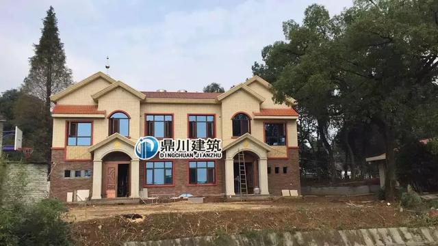 8套雙拼別墅設計圖，兄弟別墅這樣建，氣派實用有面子。