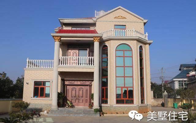 分享幾張江蘇的老板建房實(shí)拍圖，大氣美觀，很受農(nóng)村朋友的青睞