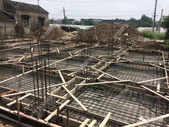 為啥南方農(nóng)村家家蓋別墅，北方農(nóng)村卻蓋平房？原因在這里