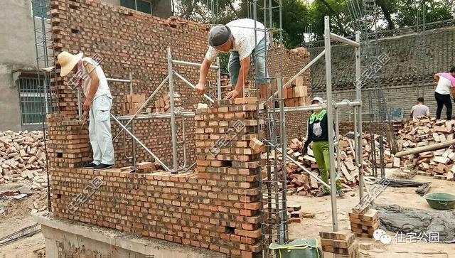 專業施工隊980元每平，還包主體外裝，農村自建房這樣的價格根本不算貴