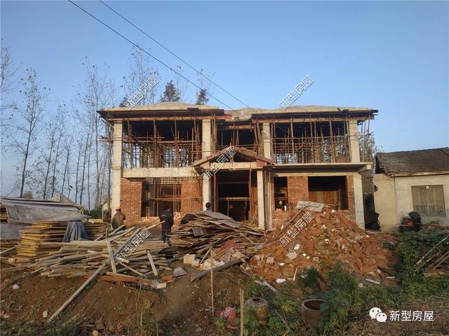 建房材料價格猛漲，4個月之內水泥從375漲到520，農村蓋房成了無底洞