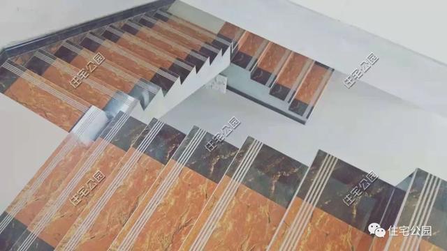 農村小伙自畫結構圖，不到20萬建成兩層小別墅，怎么做到的？