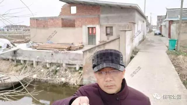 江蘇農(nóng)村花了50萬(wàn)建成的平房別墅，這樣光伏發(fā)電的屋面見(jiàn)過(guò)么