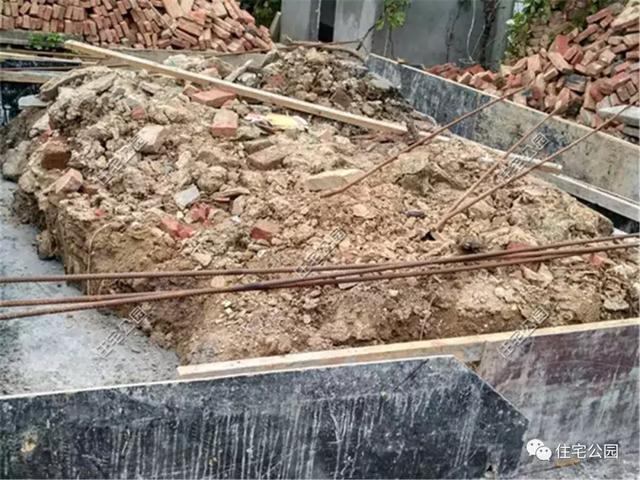 趁熱鬧來曬曬我的新房子，帶大院的兩層小洋樓，27萬蓋好美滋滋