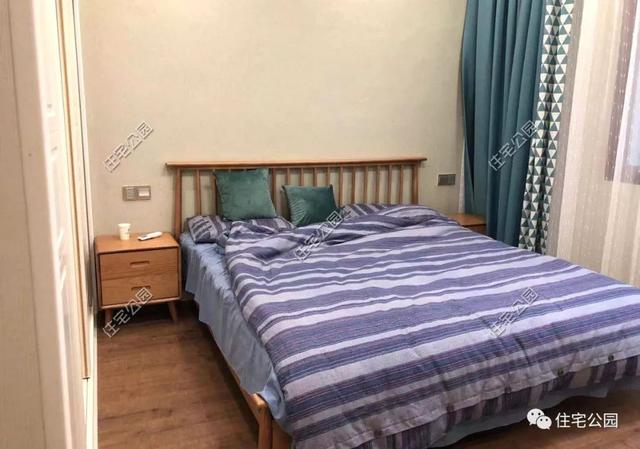 為了回老家工作的女兒，江西父母建三層別墅，小院裝修全做好120萬