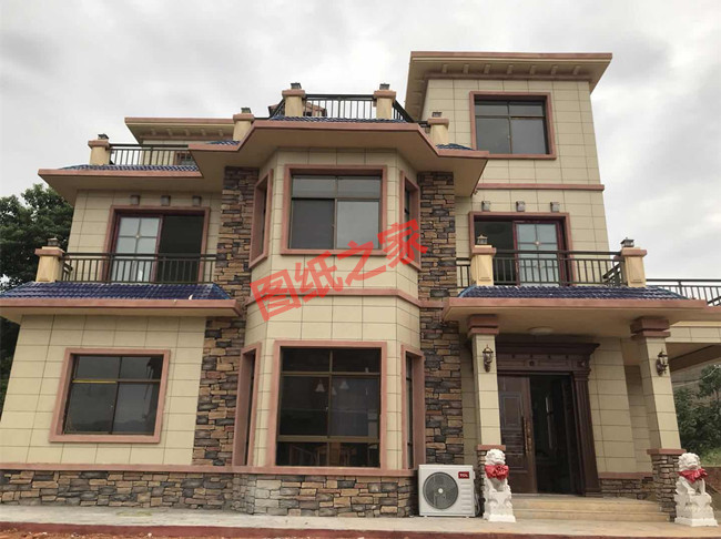 大氣的美式三層別墅設計圖，外觀效果圖氣派、美觀