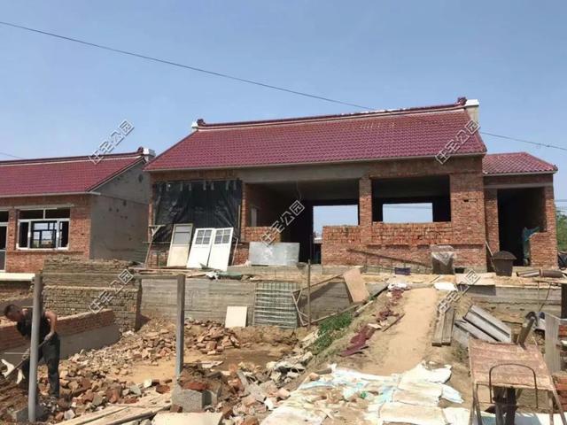 遼寧小伙為父母蓋養老別墅，保溫、地暖、火炕房全都有，只花了30萬！