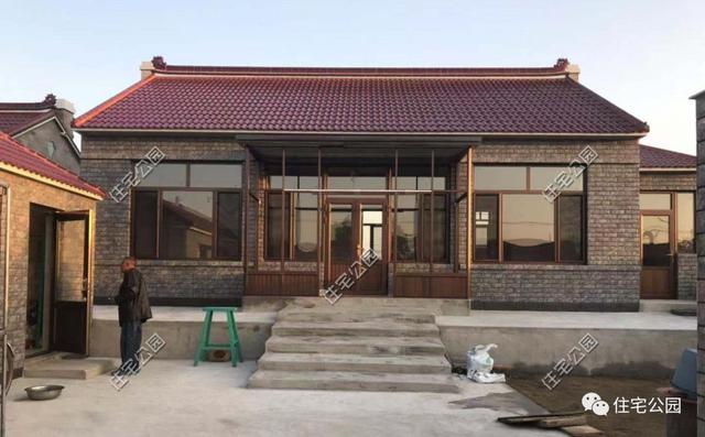 遼寧小伙為父母蓋養老別墅，保溫、地暖、火炕房全都有，只花了30萬！