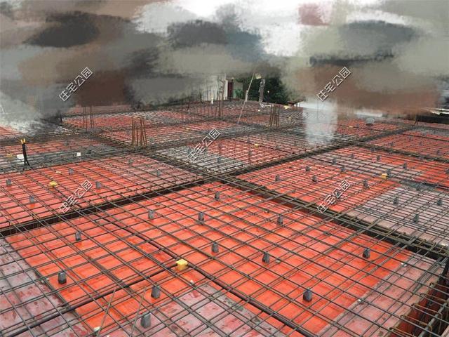 紅磚缺貨，石子每車1200，花了150萬終于建起這棟農村三層別墅