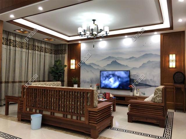 紅磚缺貨，石子每車1200，花了150萬終于建起這棟農村三層別墅