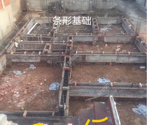 農(nóng)村建房包工包料，但是做基礎(chǔ)怎么還要加錢？看看包工頭怎么說(shuō)