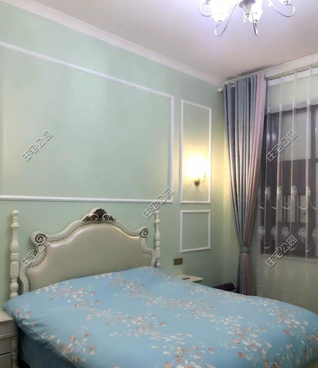 為父母養老，湖南兄妹在農村老家修建三層別墅，主體裝修一個花了80萬