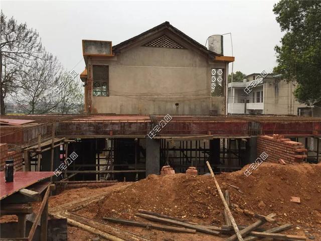 農村包工頭給自家建房，30萬建成一層別墅，質量更是沒得說