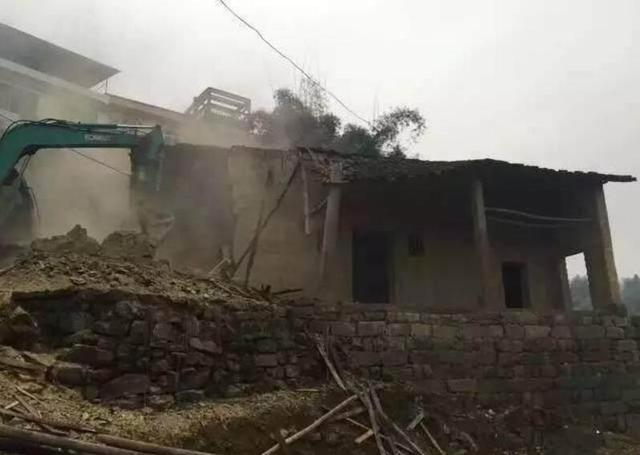 最適合農村的實用布局、方正戶型，兩套廣西自建522平農村別墅