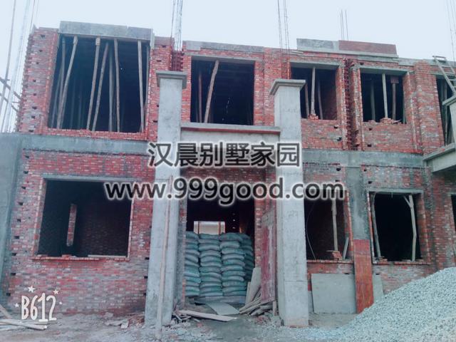 今年的蓋房愿望實現(xiàn)了嗎？2套豪華雙拼別墅實拍照片，過年想低調(diào)都難