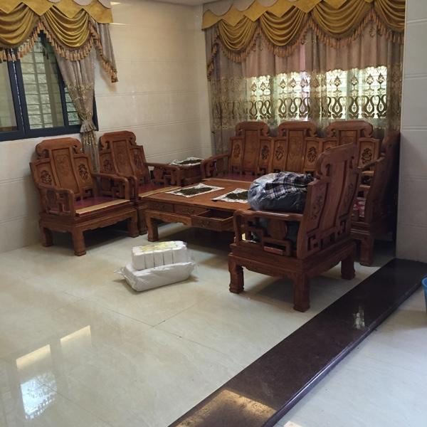 聽說這樣的農村別墅在福建省非常普通，簡裝接地氣，樓梯有檔次！