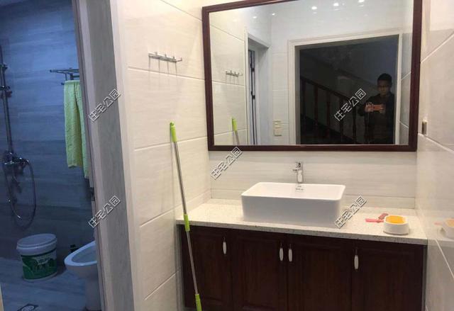 這棟江西別墅主體加裝修才花了85萬，主要是趕上了好時機，性價比太高了