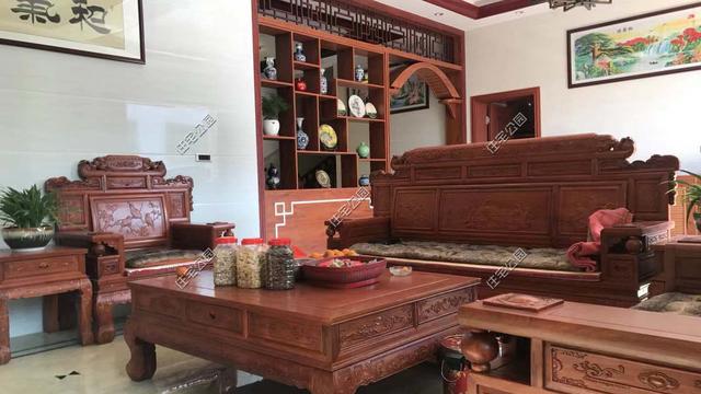 這棟江西別墅主體加裝修才花了85萬，主要是趕上了好時機，性價比太高了