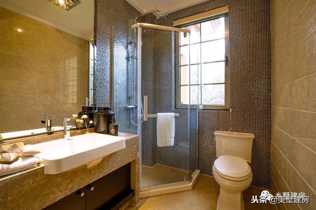 12.3X10.4米三層歐式樓房設計圖，超大落地窗戶挑空大客廳+大露臺！