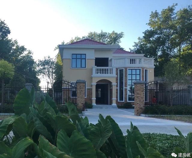 優美二層小洋樓設計圖，20萬建別墅，實景一棟比一棟優秀！