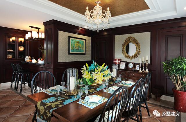 46萬三層歐式別墅設(shè)計(jì)圖，外觀精致漂亮，看了都心動(dòng)。