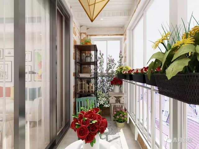 帶走廊飄窗長陽臺的二層鄉村別墅設計圖，外觀樸素自然，非常適合父母養老。