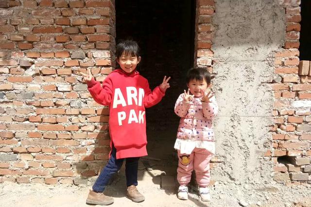 鄉(xiāng)村預算15萬自建房屋設計圖，22萬花完卻只起了毛坯，感嘆農村蓋房艱辛