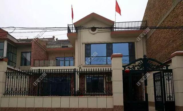 鄉(xiāng)村預算15萬自建房屋設計圖，22萬花完卻只起了毛坯，感嘆農村蓋房艱辛