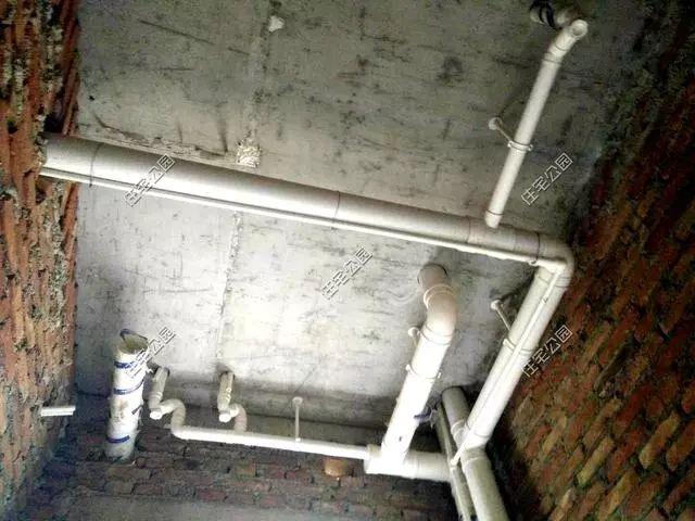 鄉(xiāng)村預算15萬自建房屋設計圖，22萬花完卻只起了毛坯，感嘆農村蓋房艱辛