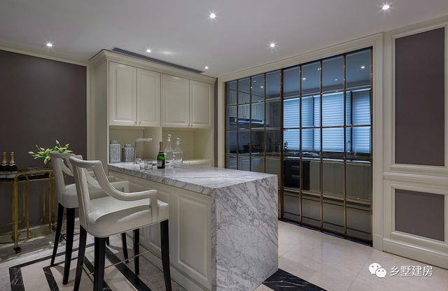 鄉村歐式三層別墅設計圖，造型立體，配色柔和又喜慶，且內外兼修！