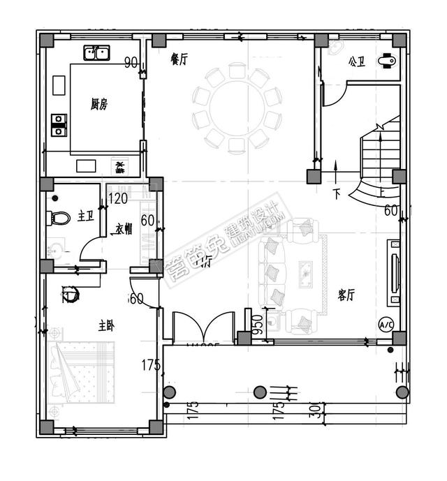 占地只有100平米的四層別墅設計圖，每層都有公衛和套房以及大陽臺
