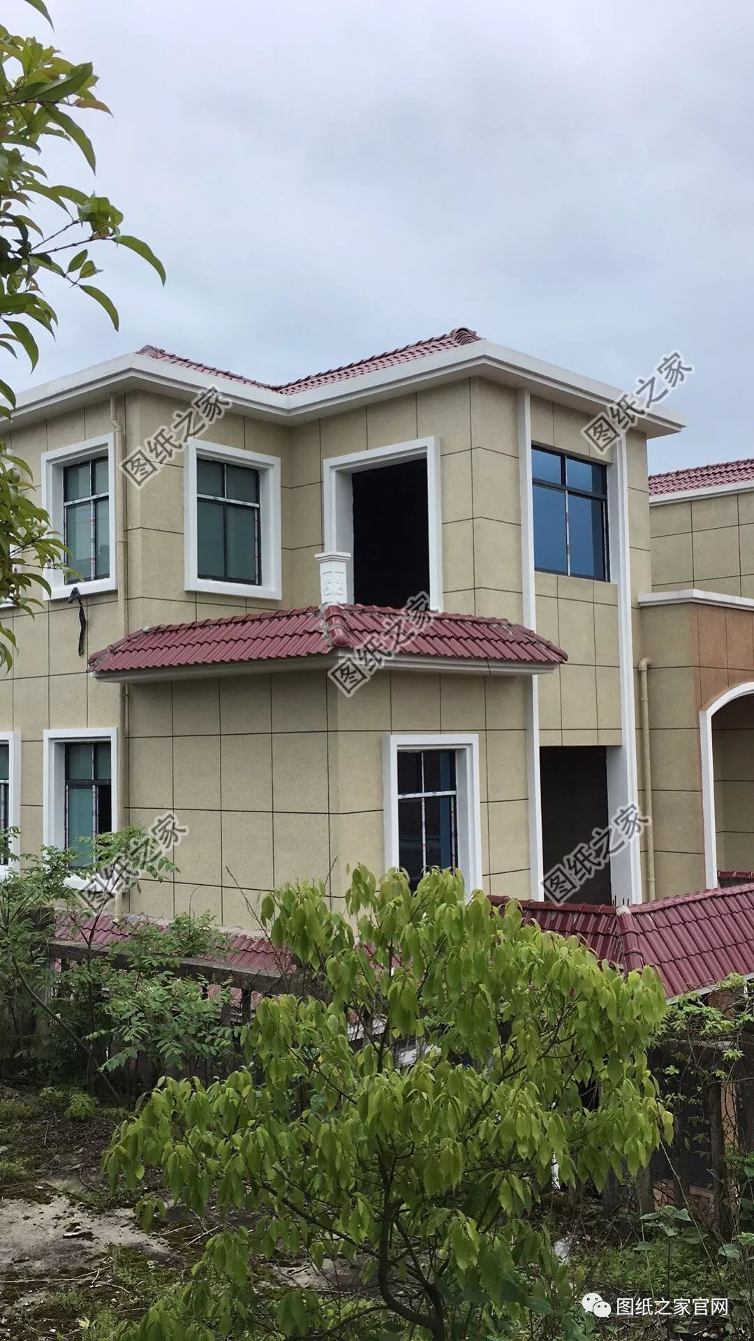 湖南兄弟自建雙拼別墅實拍圖，完工圖大氣、好看，附戶型設計【建房實拍】