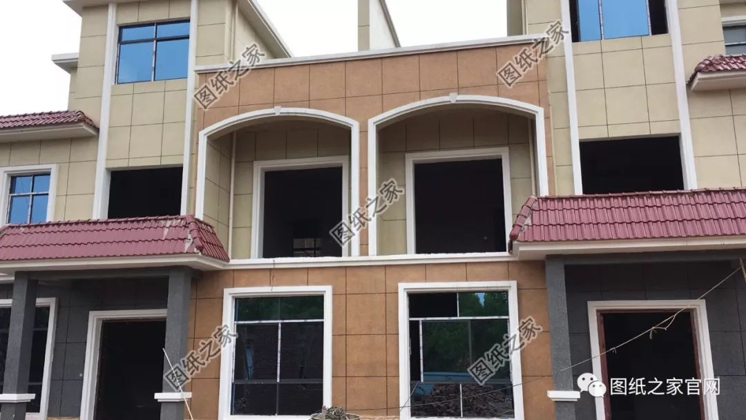 湖南兄弟自建雙拼別墅實拍圖，完工圖大氣、好看，附戶型設計【建房實拍】