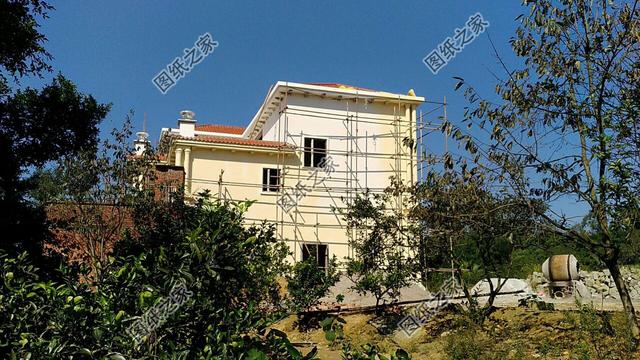 河南張總曬自建的民宿，二層半的，附戶型設(shè)計(jì)方案