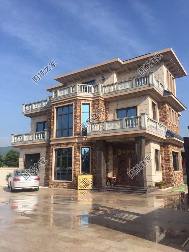 農村三層歐式豪宅實拍圖，完工圖好看極了