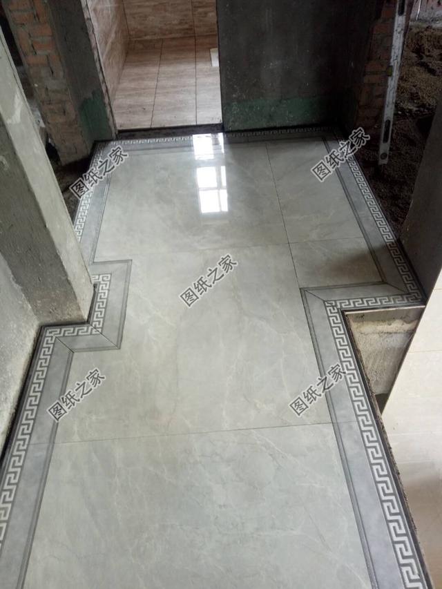 圖紙之家建房案例：歐式三層旋轉(zhuǎn)樓梯別墅，這套圖紙經(jīng)典到哪里都能看到