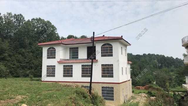 陜西回農(nóng)村自建房，48萬建3層小樓，超值