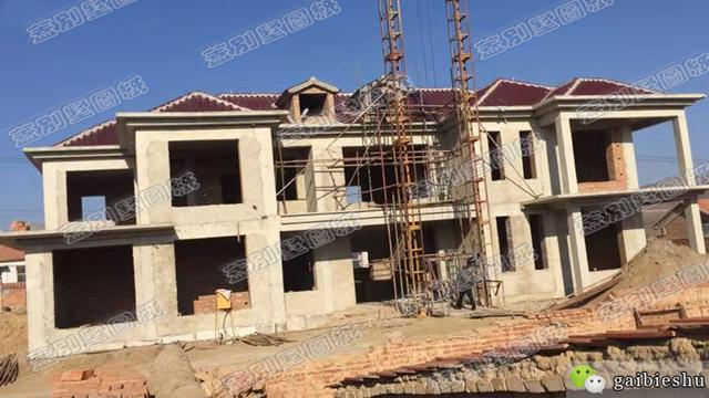 開間25米超豪華二層別墅實拍圖，土豪才能建得起