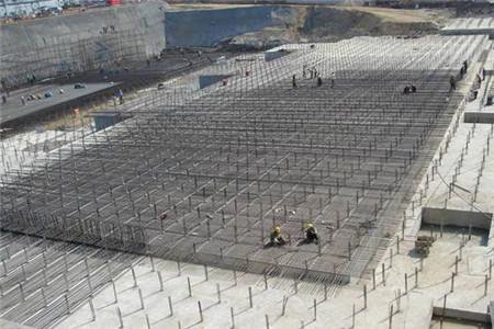 農村自建房地基怎么做才能更穩？老師傅告訴你