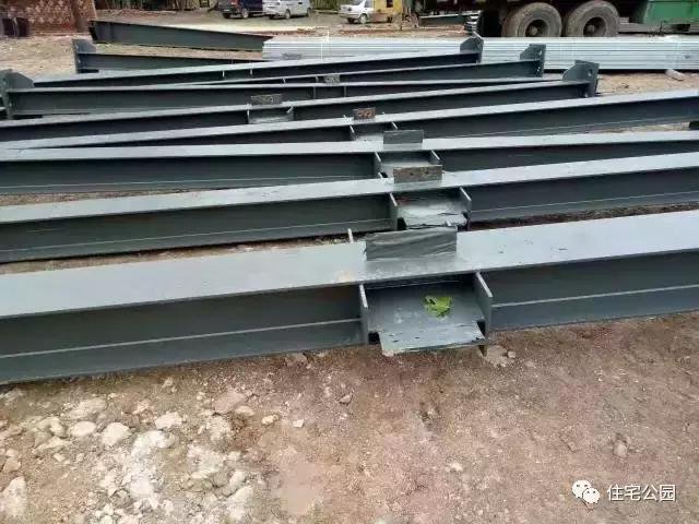 農(nóng)民自建房鋼結(jié)構(gòu)別墅，每平米造價(jià)僅1500，還做什么磚混框架！
